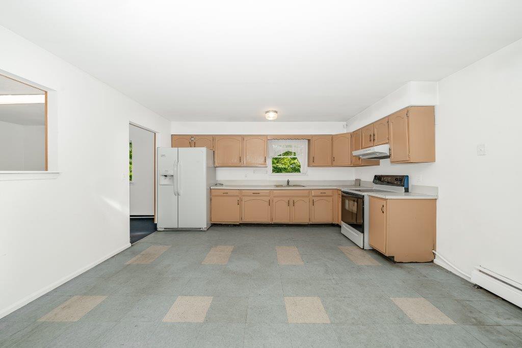 Single Family Norfleet  Suffolk County, NY 11727, MLS-864273-16