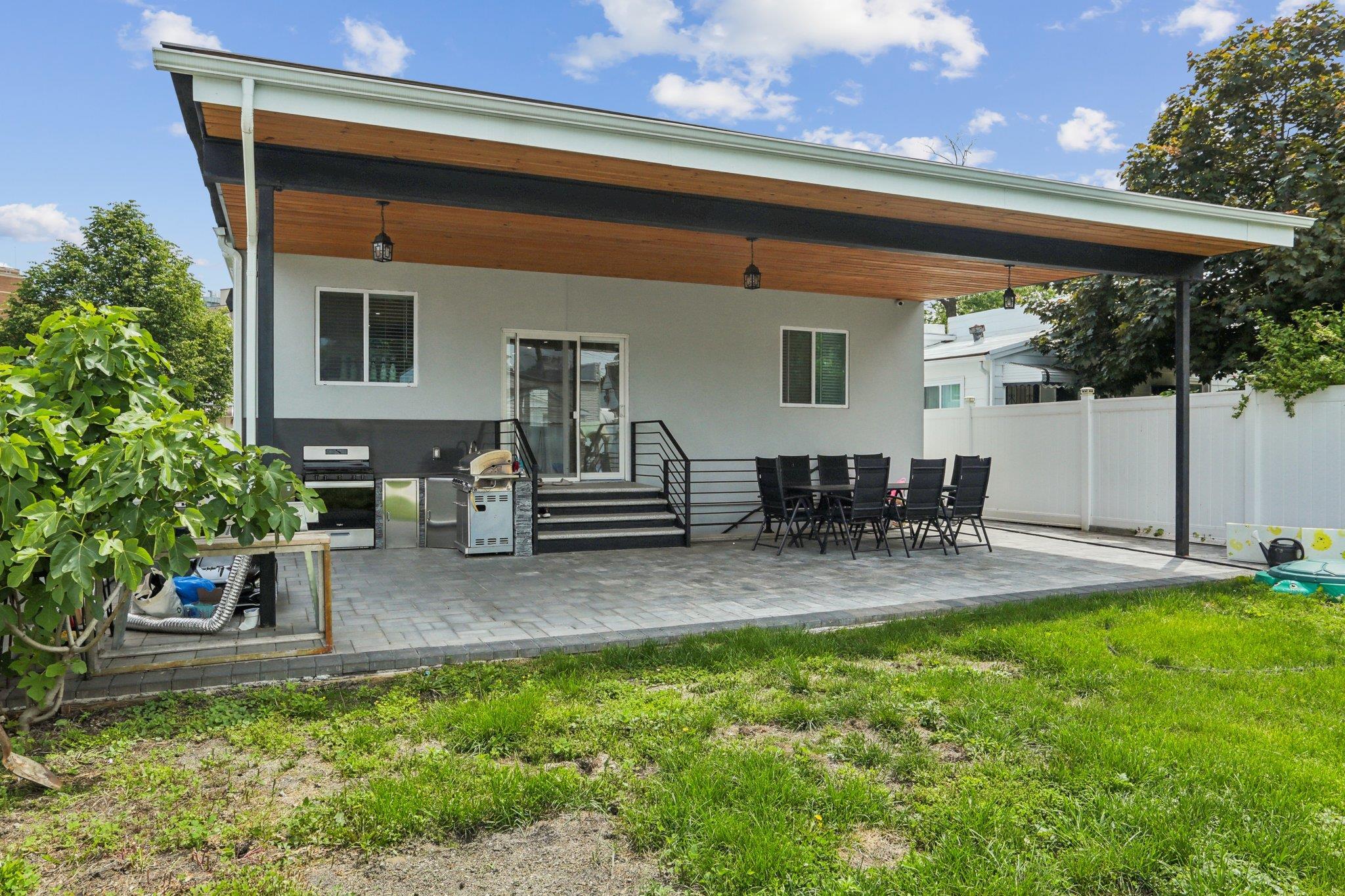 Single Family 169th  Queens, NY 11432, MLS-864294-15