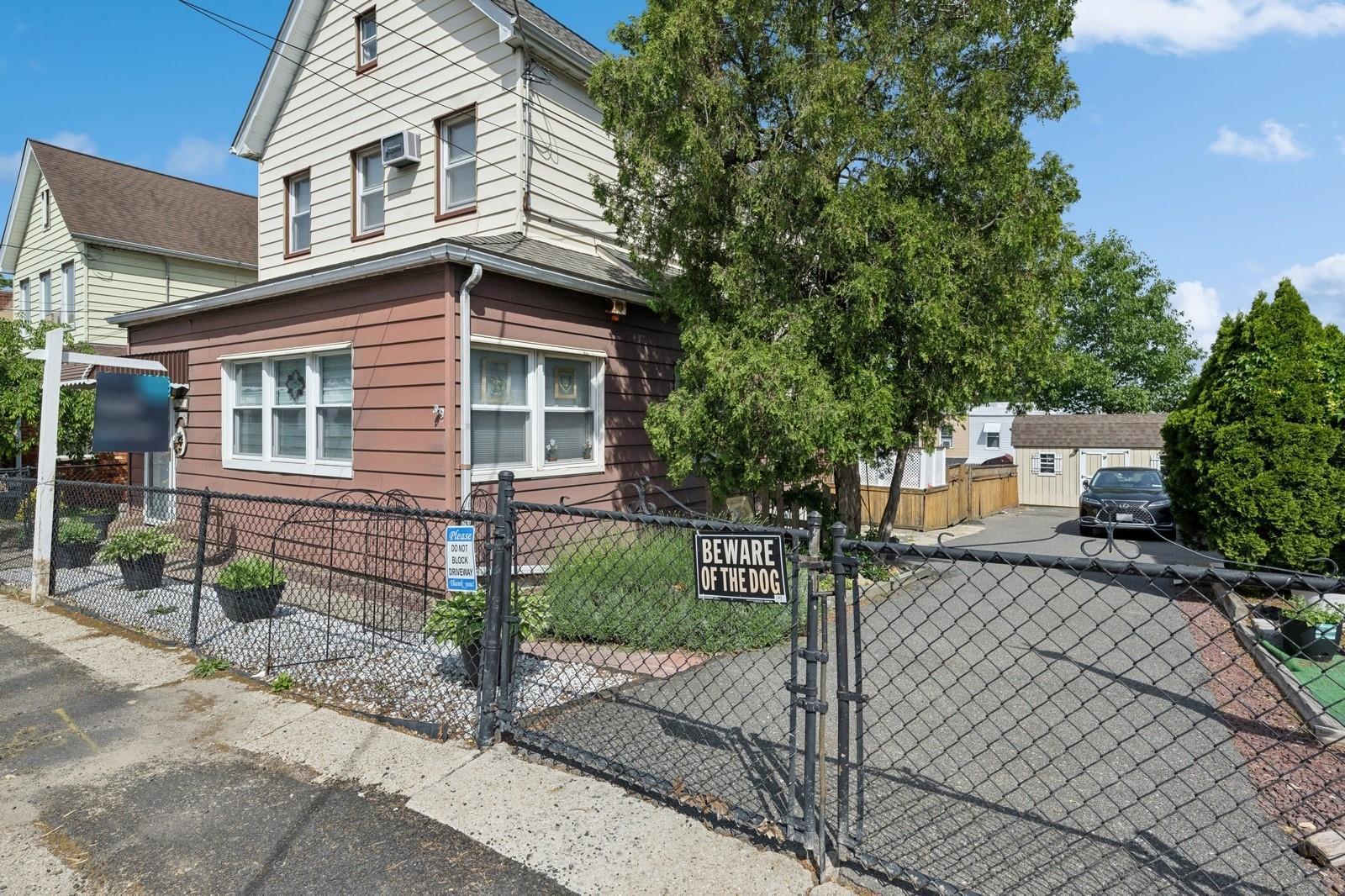Single Family Caldwell  Queens, NY 11378, MLS-864297-4