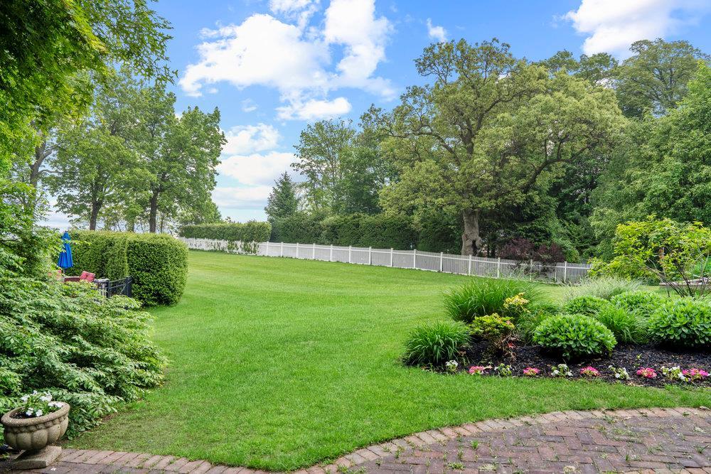Single Family Cedar  Nassau County, NY 11542, MLS-864320-36