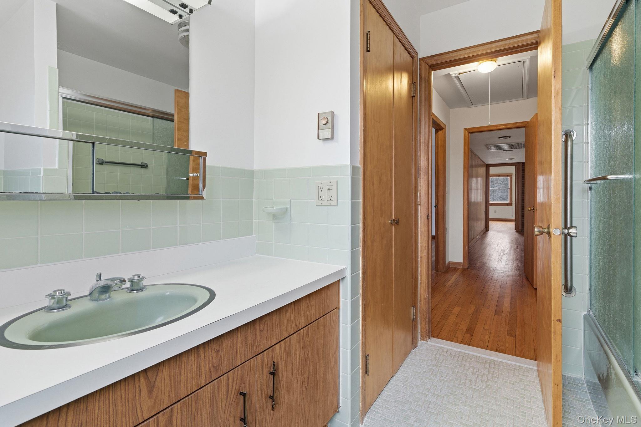 Single Family Croton Lake  Westchester County, NY 10598, MLS-864328-28