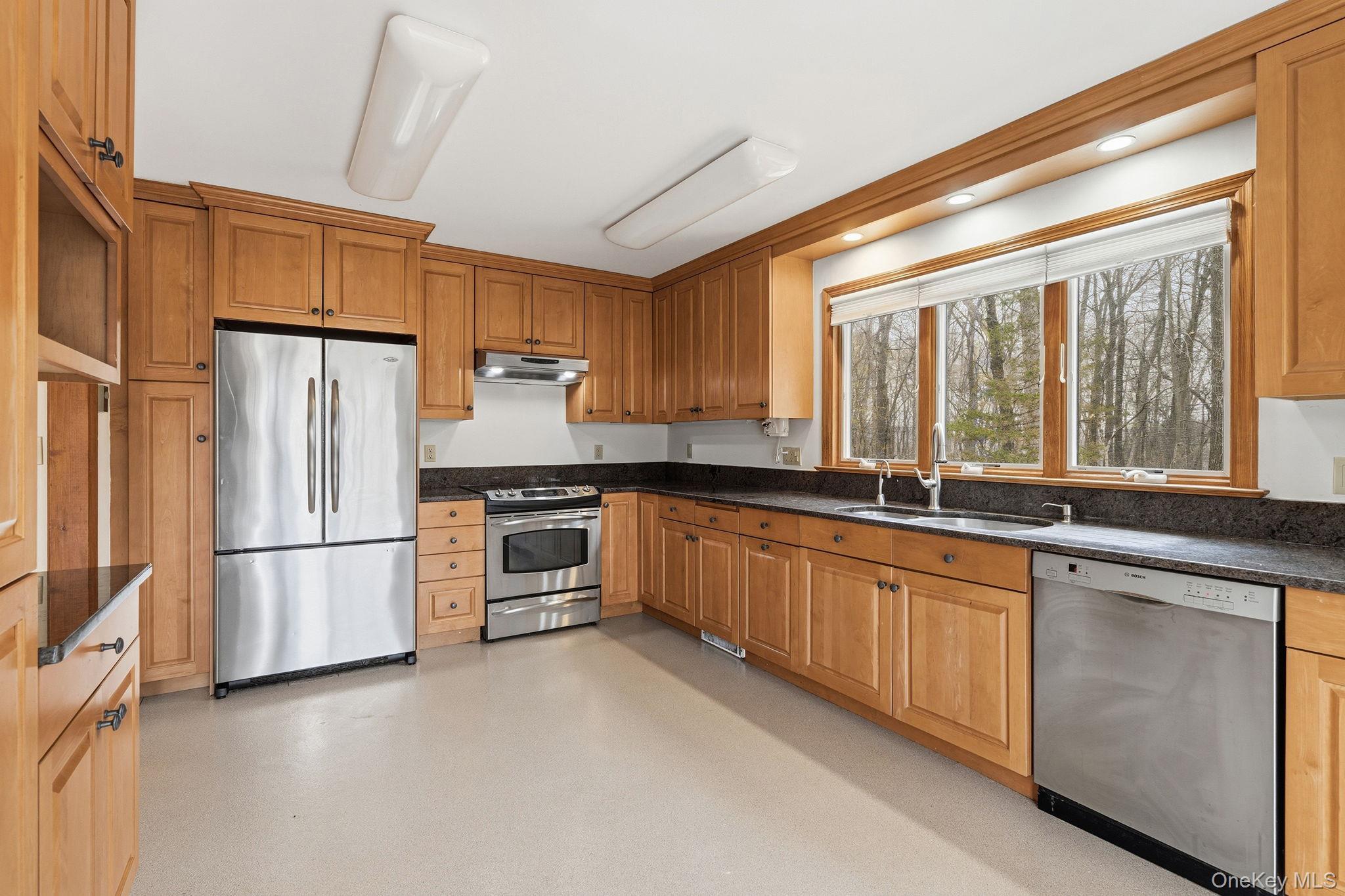 Single Family Croton Lake  Westchester County, NY 10598, MLS-864328-9