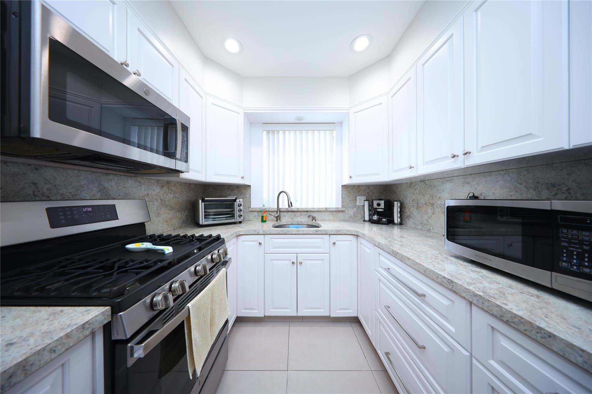 Commercial Sale 76th  Brooklyn, NY 11214, MLS-864335-7