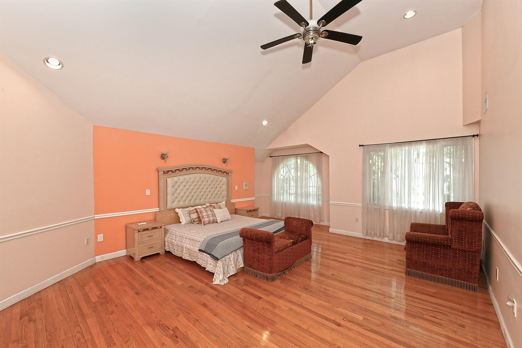 Single Family Sandy  Nassau County, NY 11530, MLS-864393-23