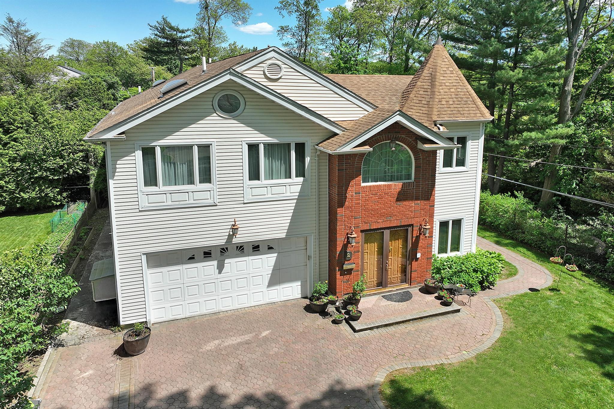 Single Family Sandy  Nassau County, NY 11530, MLS-864393-3