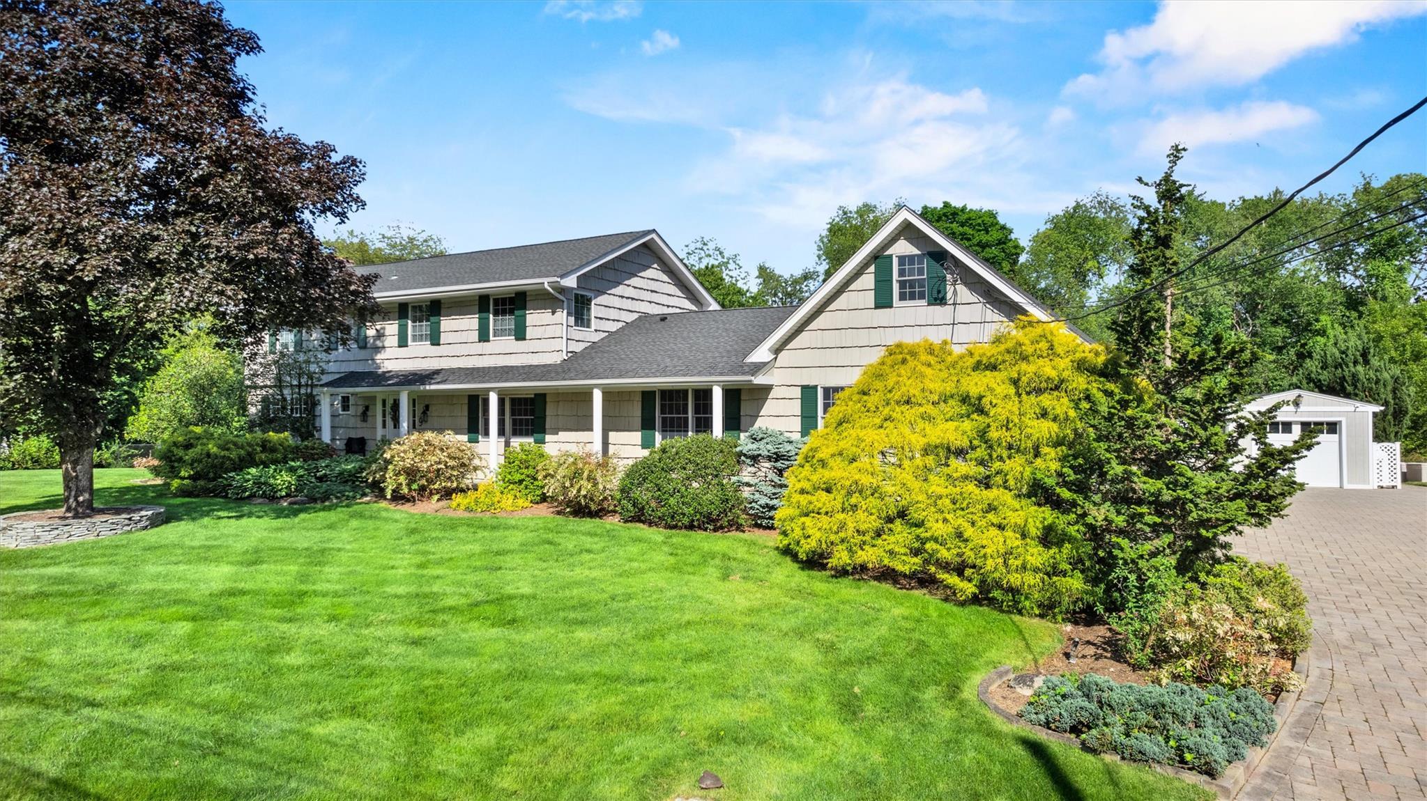 Single Family Hilltop  Westchester County, NY 10598, MLS-864406-2