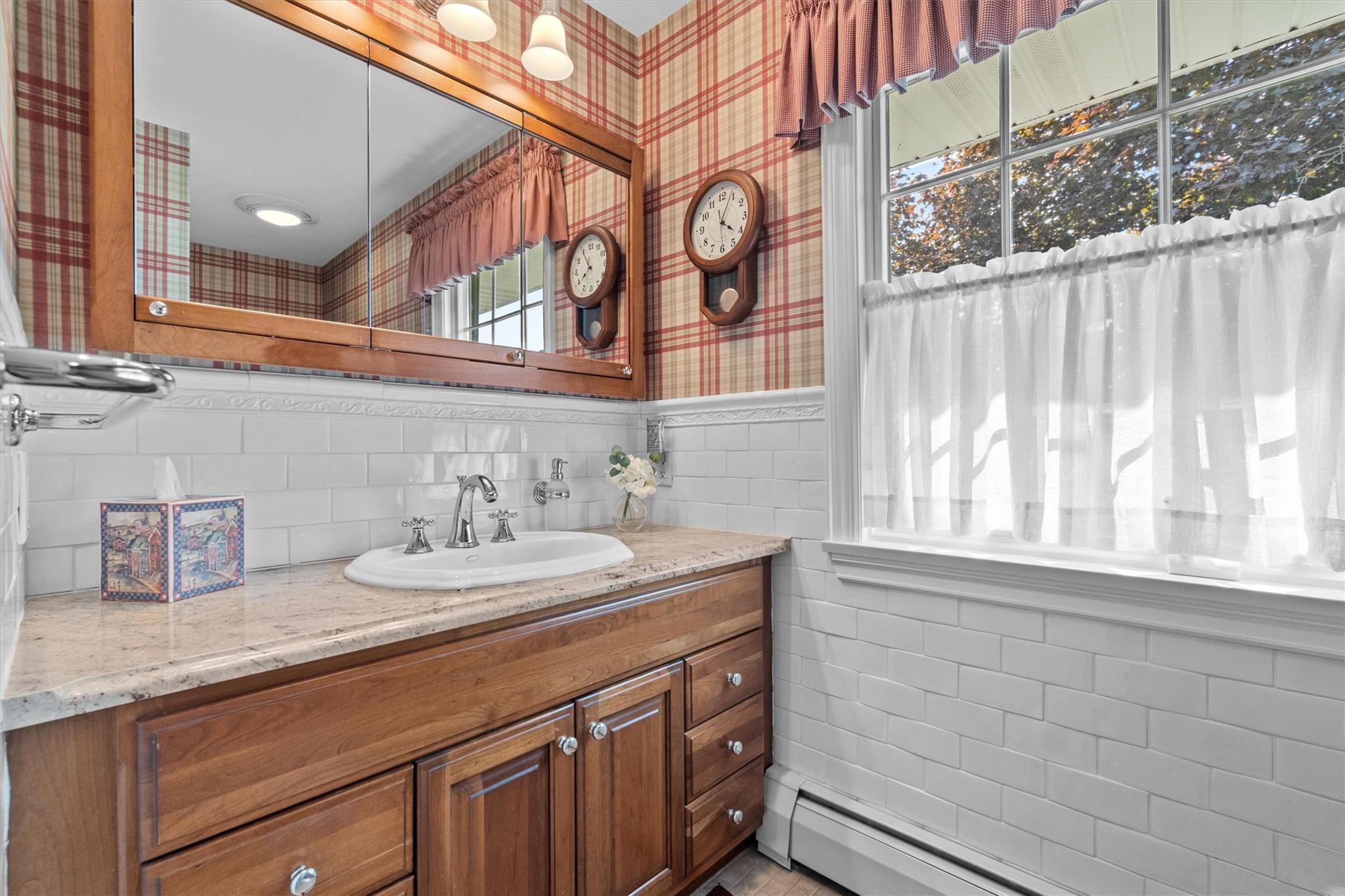 Single Family Hilltop  Westchester County, NY 10598, MLS-864406-35