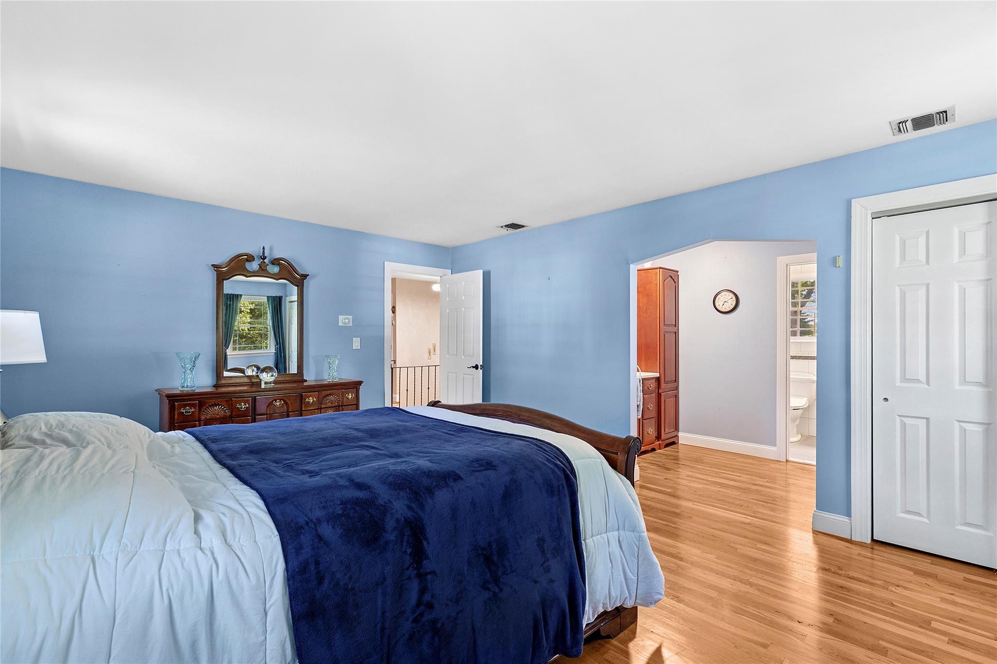 Single Family Lt John Olsen  Suffolk County, NY 11780, MLS-864417-13
