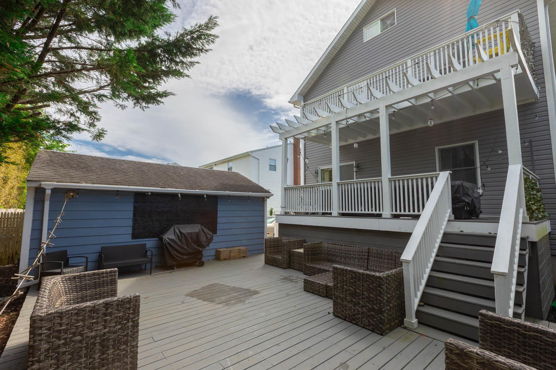 Single Family Bay  Suffolk County, NY 11795, MLS-864420-20