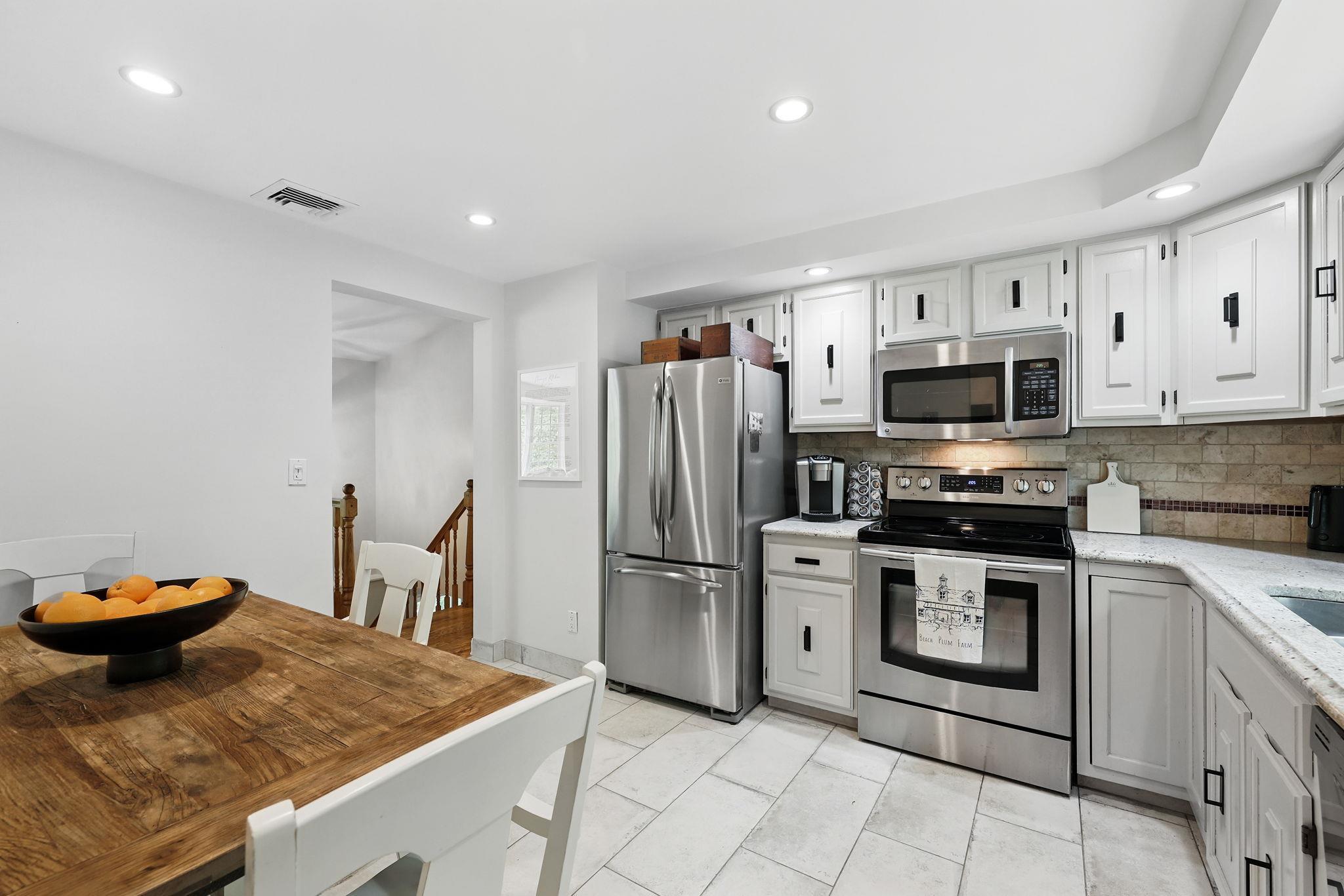 Single Family Saint Joans  Rockland County, NY 10974, MLS-864430-14