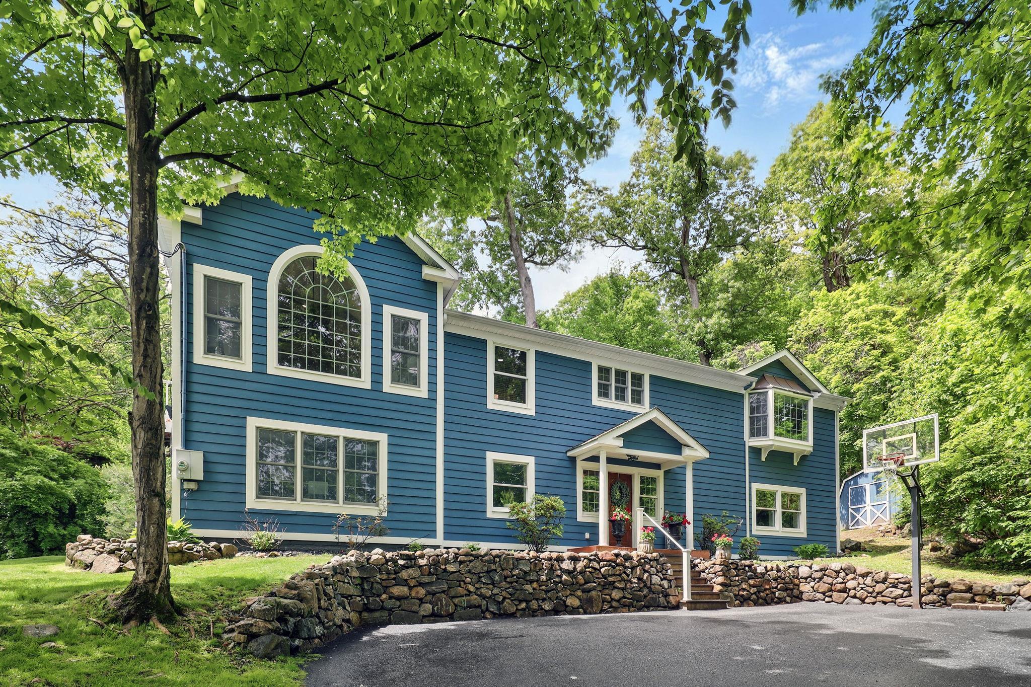 Single Family Saint Joans  Rockland County, NY 10974, MLS-864430-2