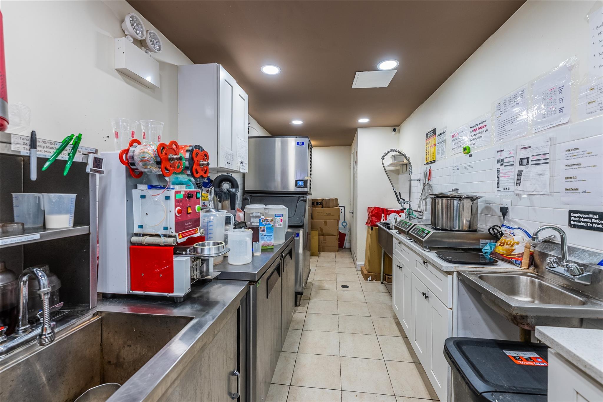 Commercial Sale Meserole  Brooklyn, NY 11222, MLS-864441-18