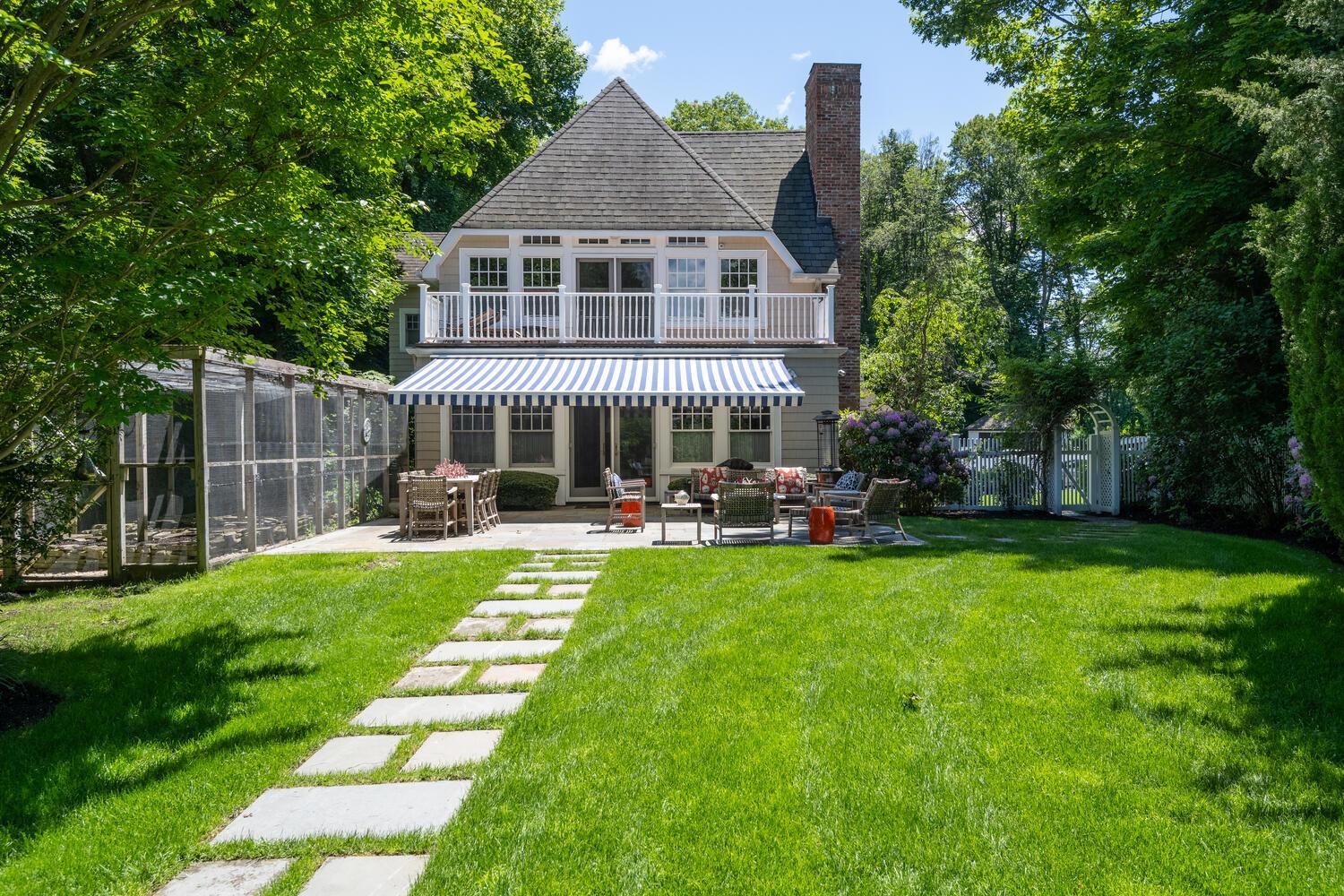 Single Family Cedar  Nassau County, NY 11542, MLS-864449-26