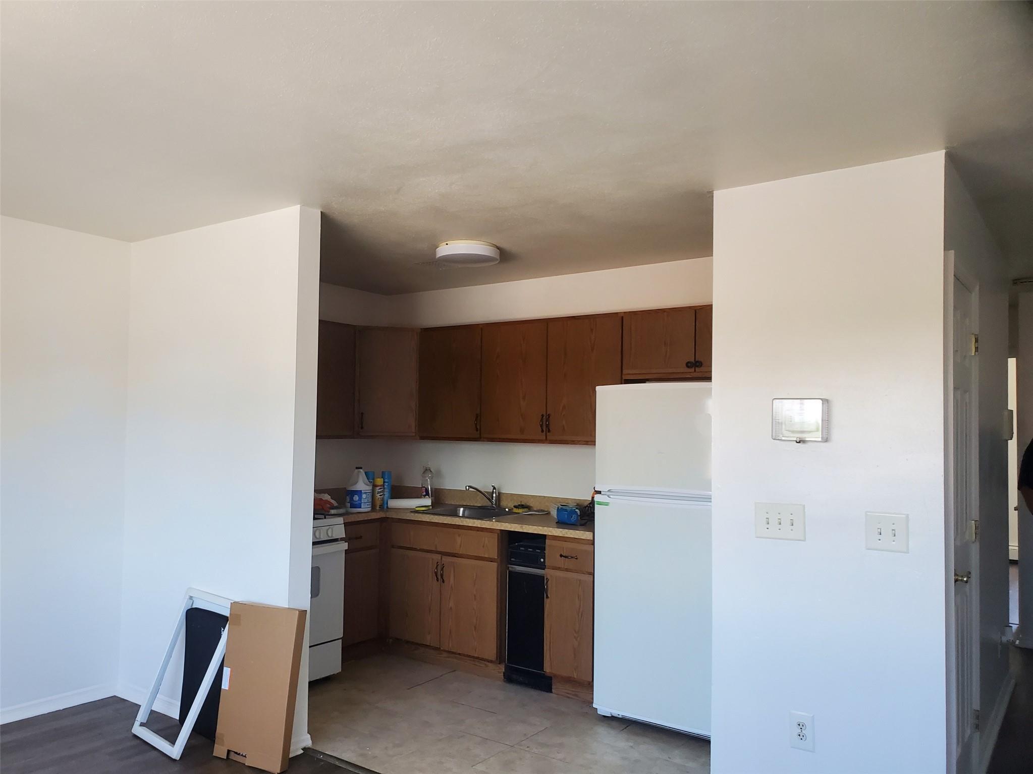 Single Family White Plains  Bronx, NY 10473, MLS-864457-21