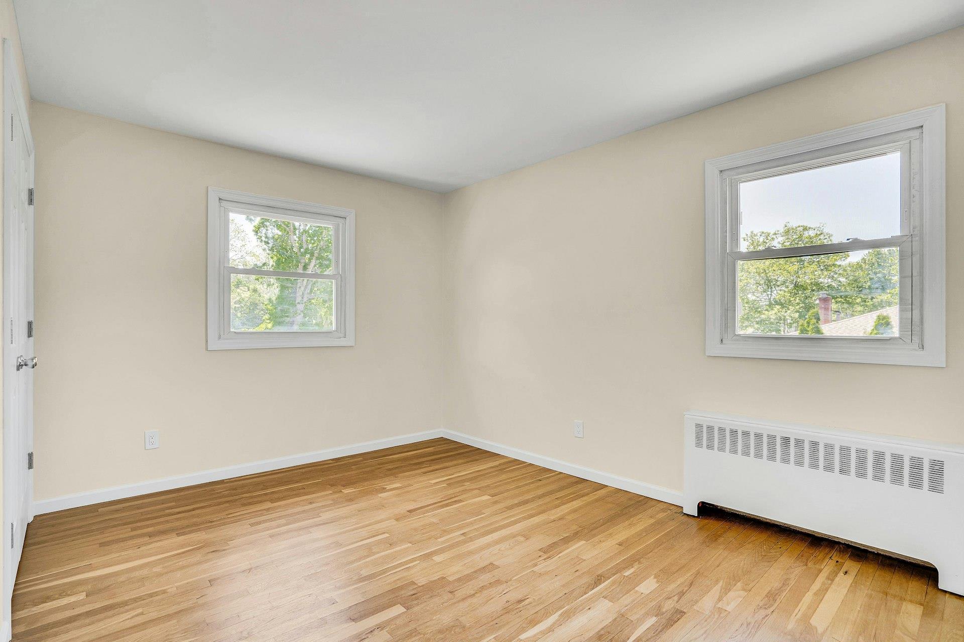 Single Family Pasture  Suffolk County, NY 11725, MLS-864462-19