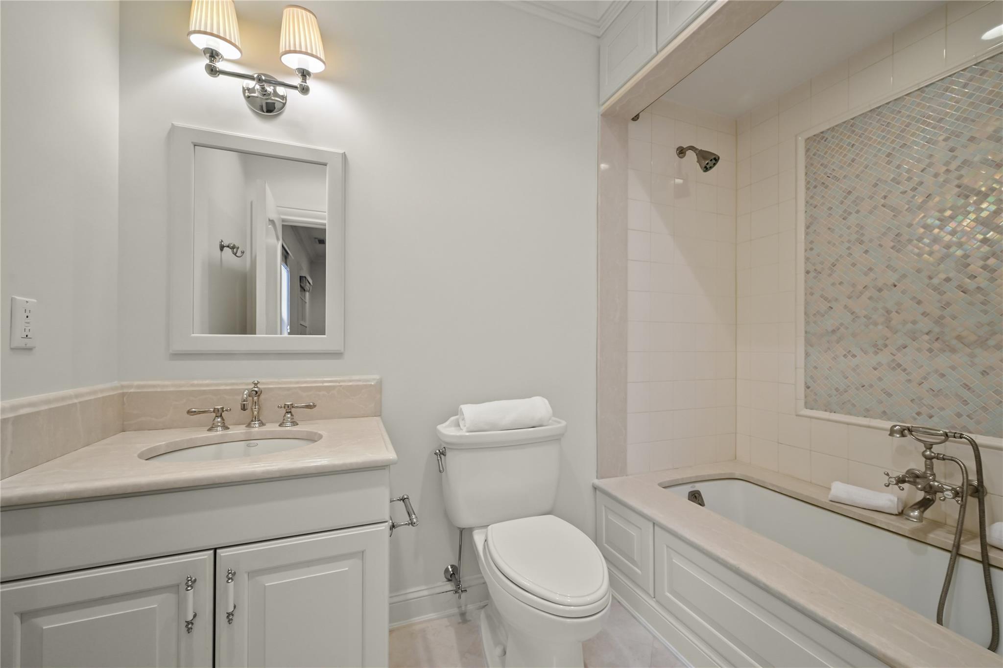 Single Family Carriglea  Out Of Area, NY 06878, MLS-864465-31