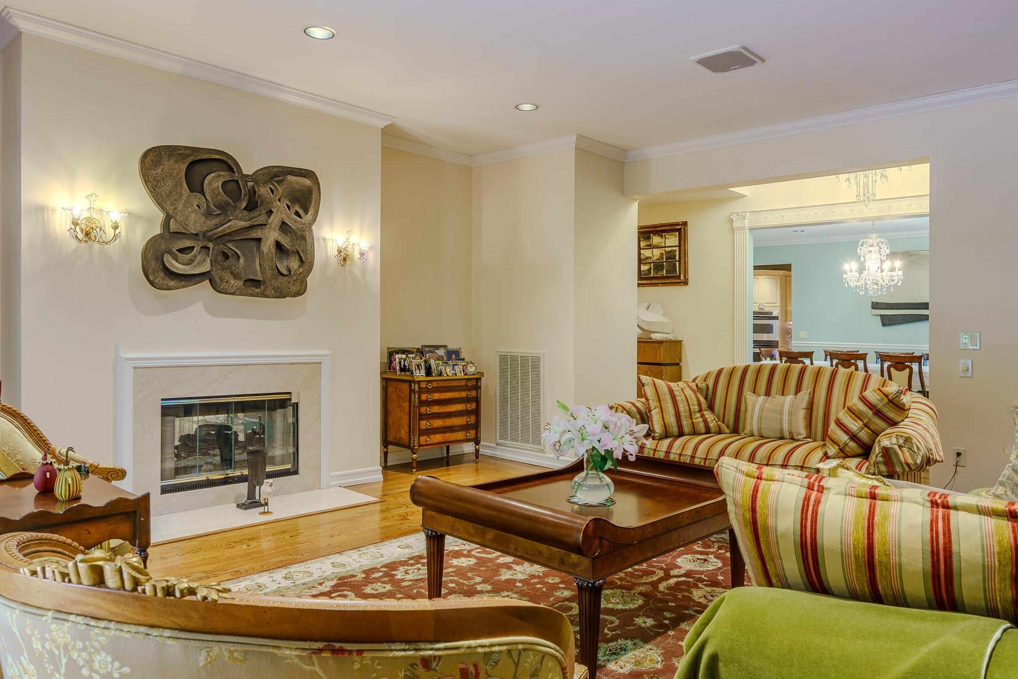 Condo Toftree  Nassau County, NY 11576, MLS-864486-4
