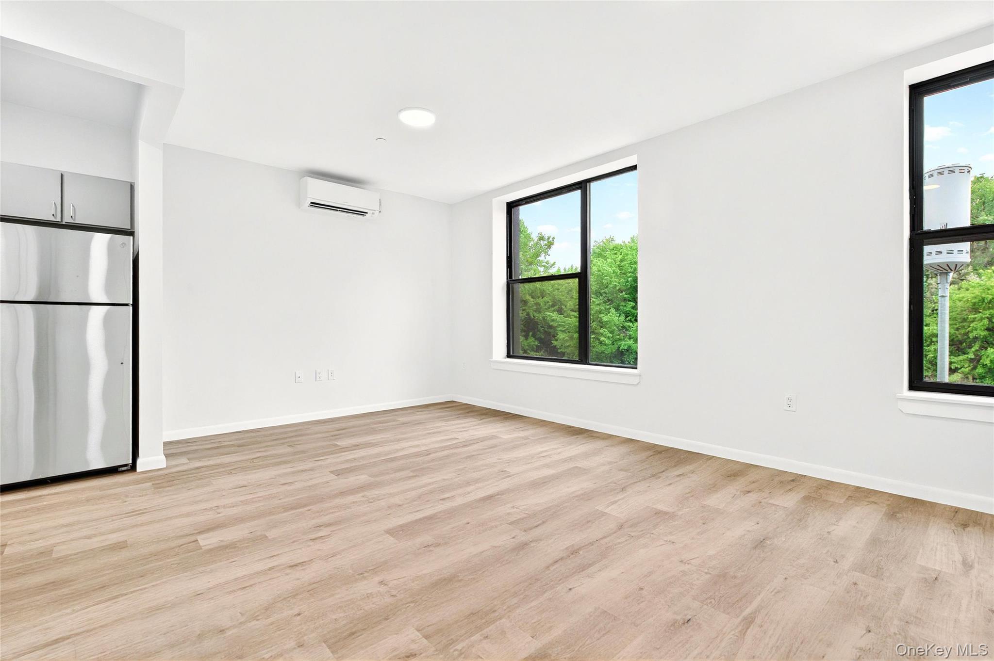 Coop Bronx River  Bronx, NY 10473, MLS-864498-7