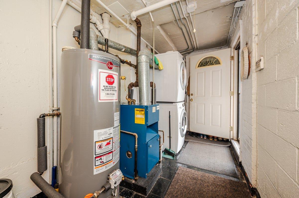 Single Family Stedman  Bronx, NY 10469, MLS-864514-25