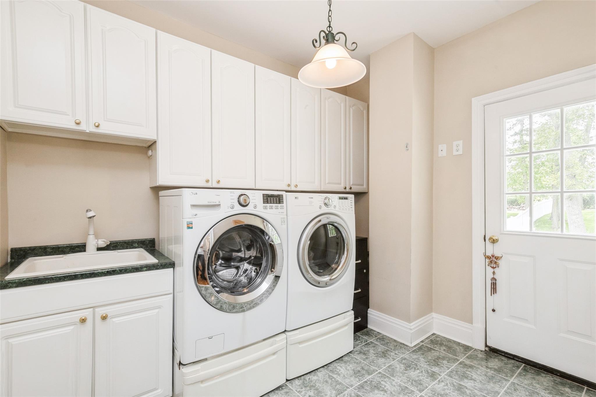 Single Family Lawrence  Suffolk County, NY 11754, MLS-864530-15