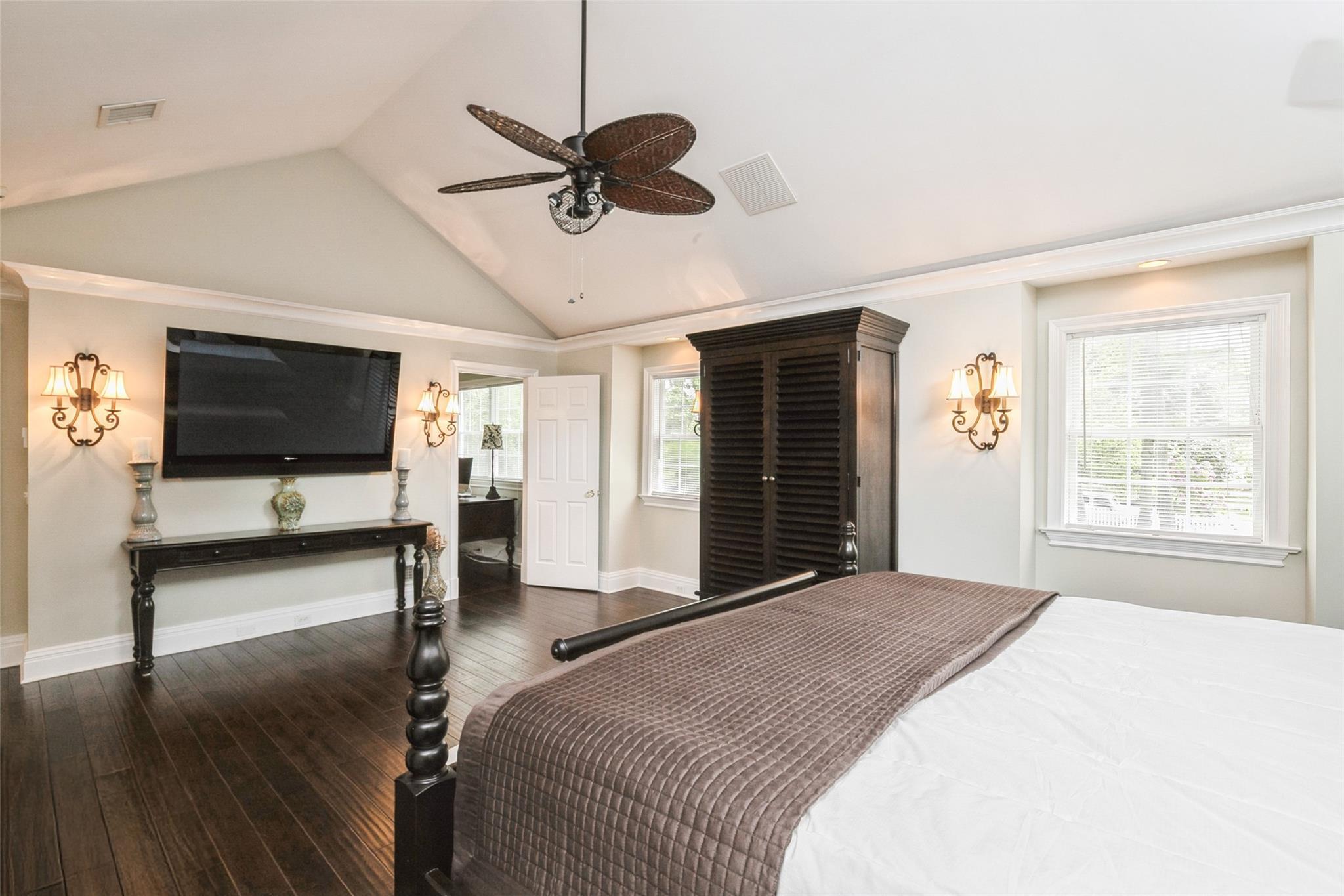 Single Family Lawrence  Suffolk County, NY 11754, MLS-864530-17