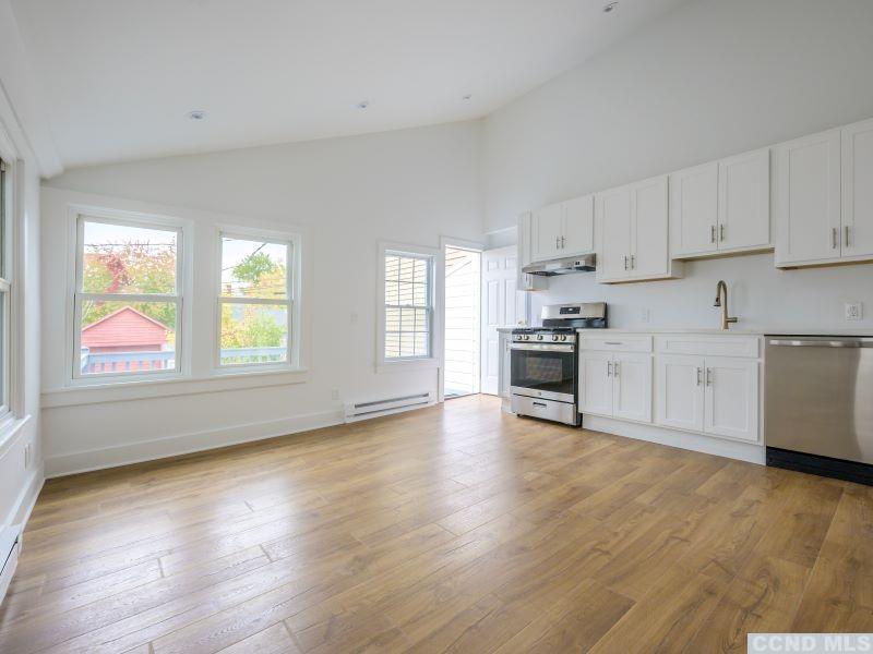 Single Family Warren  Columbia County, NY 12534, MLS-864536-23