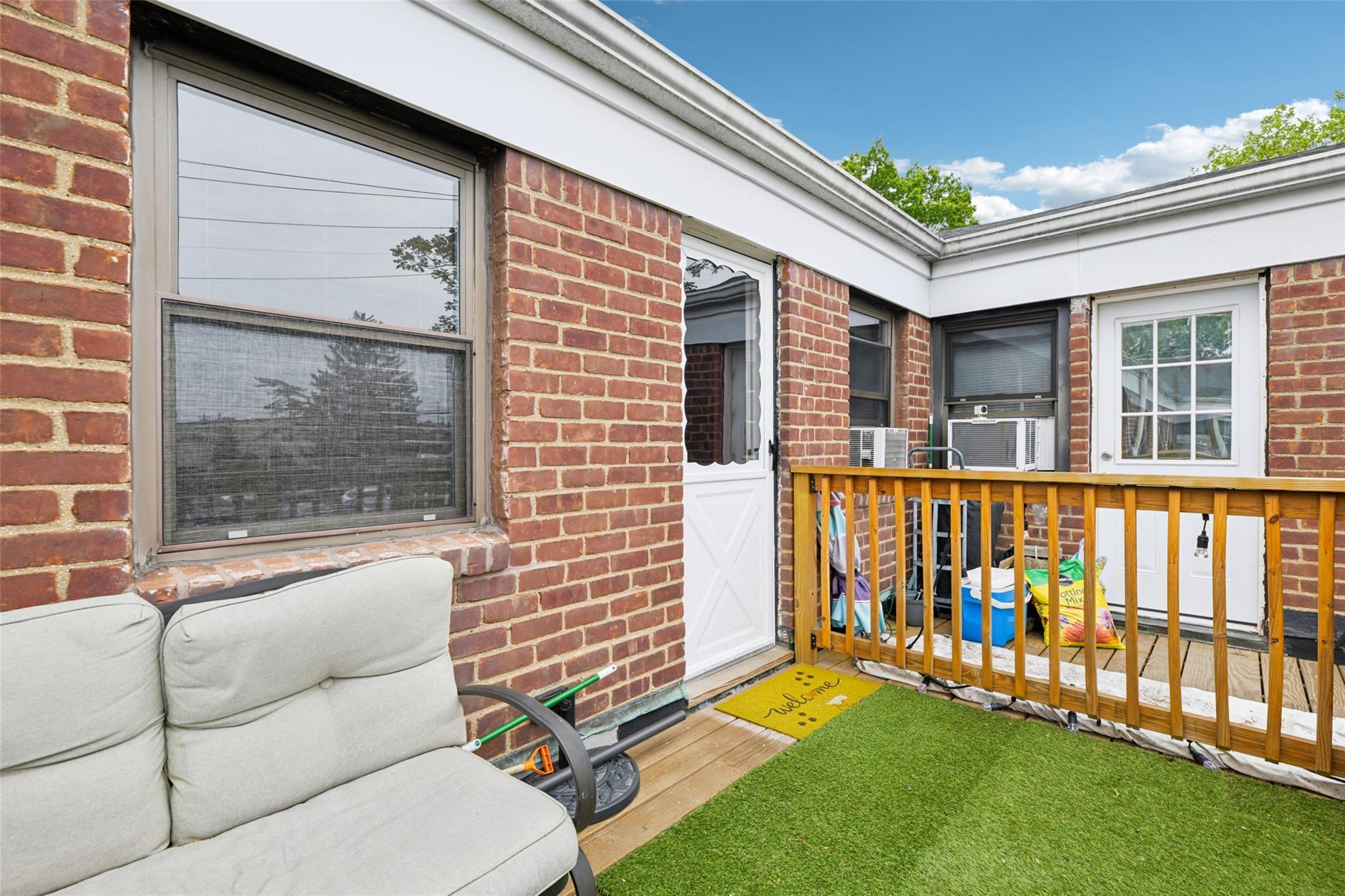 Coop East Broadway  Nassau County, NY 11557, MLS-864545-16