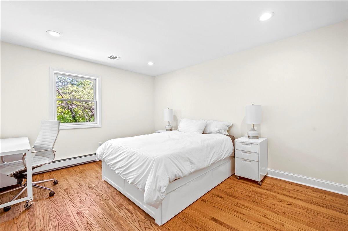 Single Family North Midland  Rockland County, NY 10960, MLS-864572-21