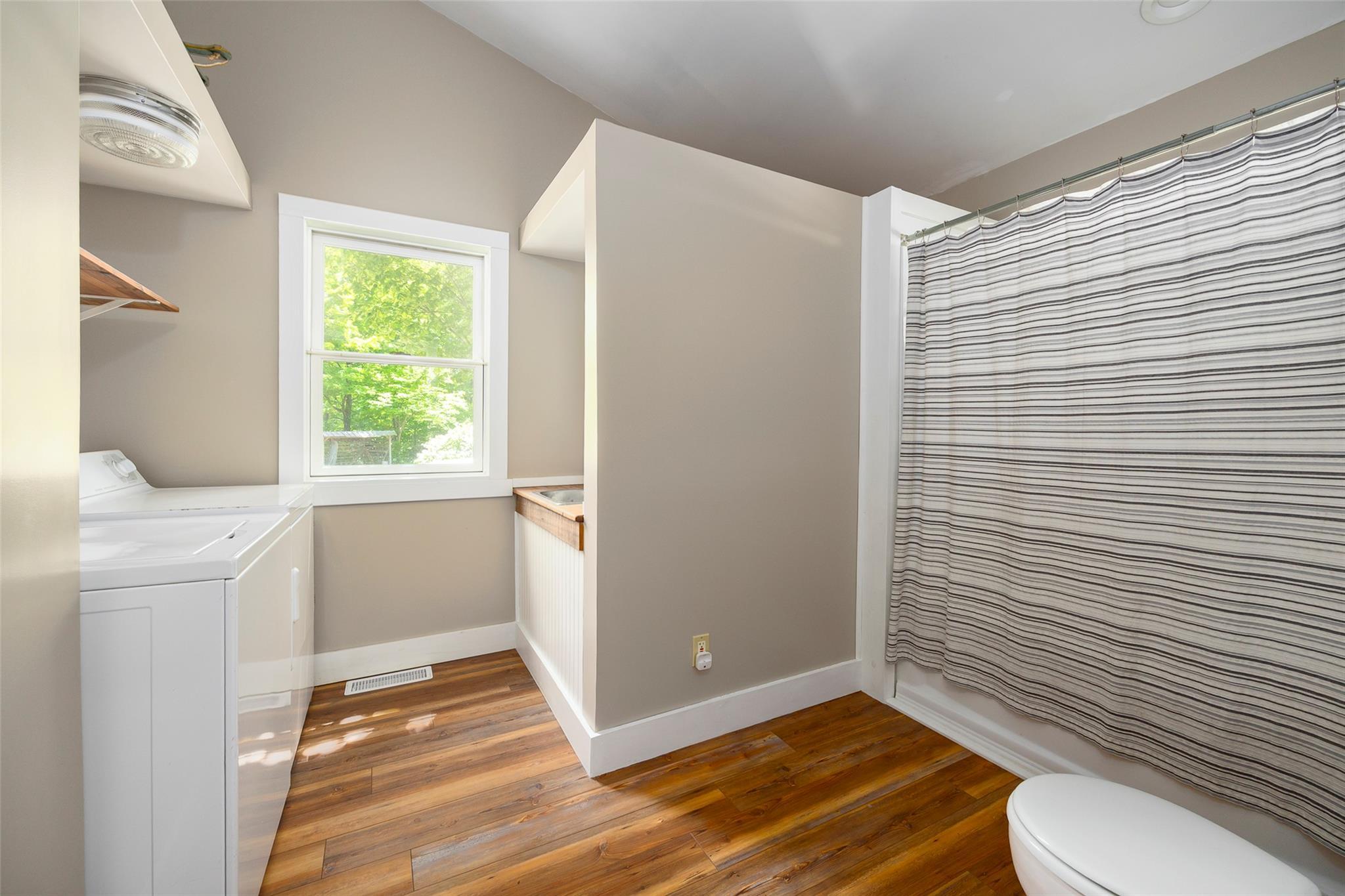 Single Family Near  Columbia County, NY 12571, MLS-864578-30