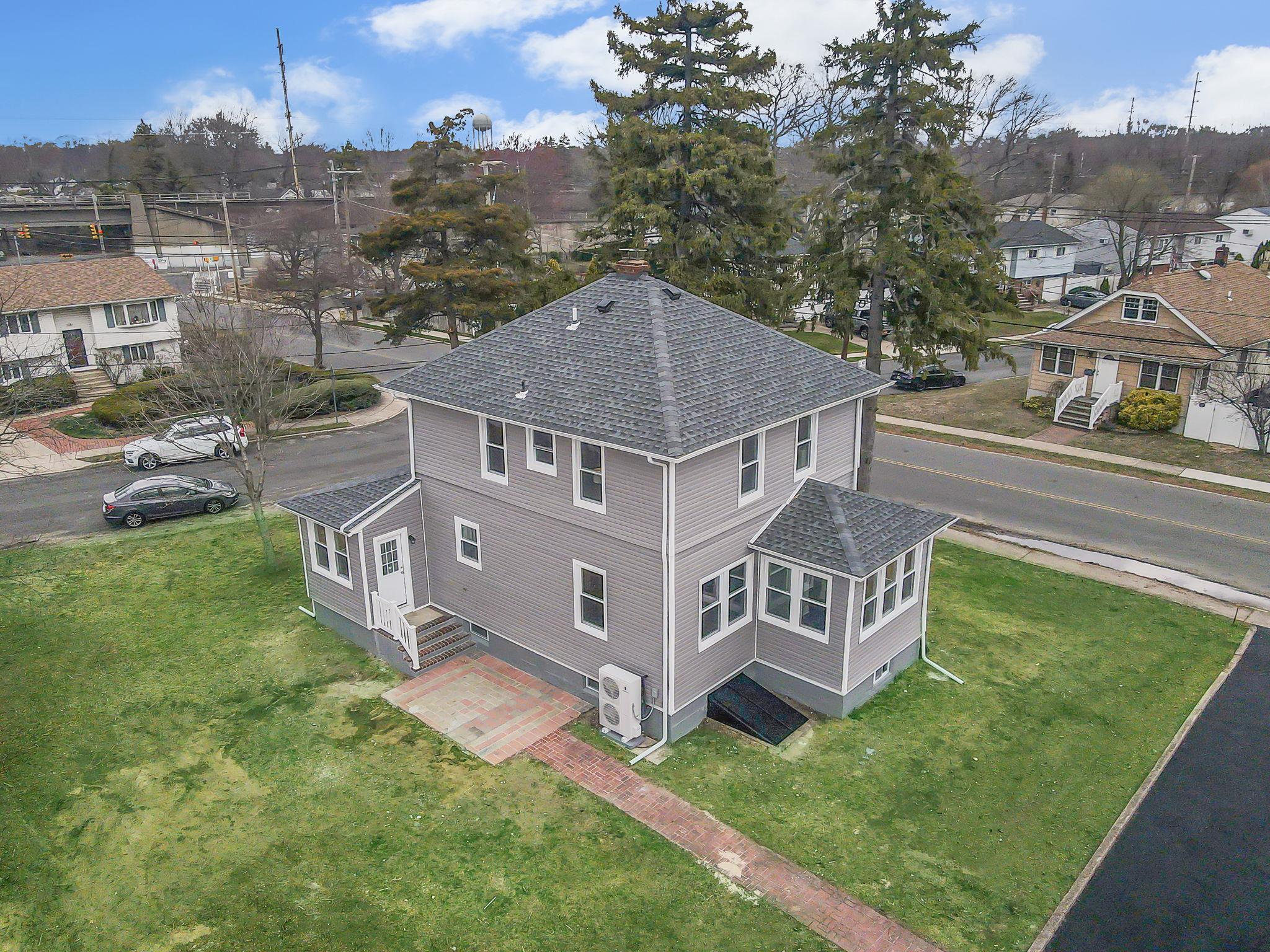 Single Family Park  Suffolk County, NY 11757, MLS-864601-22