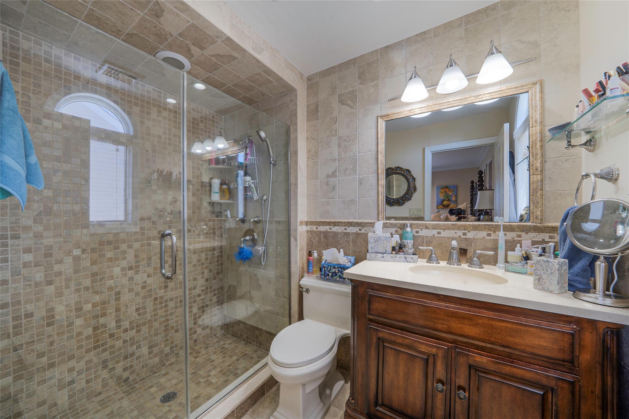 Single Family Mark  Nassau County, NY 11509, MLS-864605-22