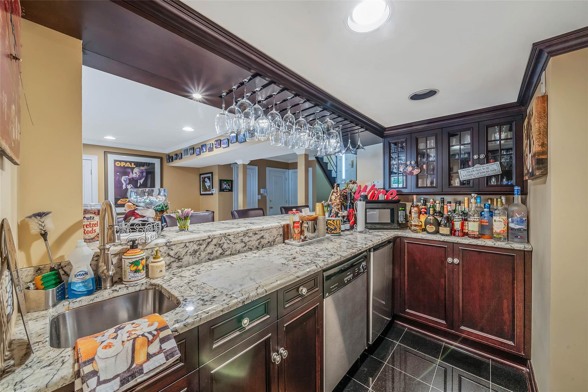 Single Family Mark  Nassau County, NY 11509, MLS-864605-34
