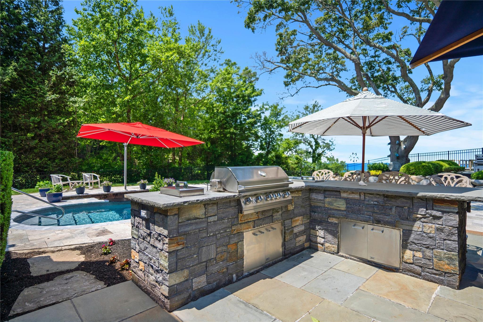 Single Family Sandpiper  Suffolk County, NY 11901, MLS-864609-8