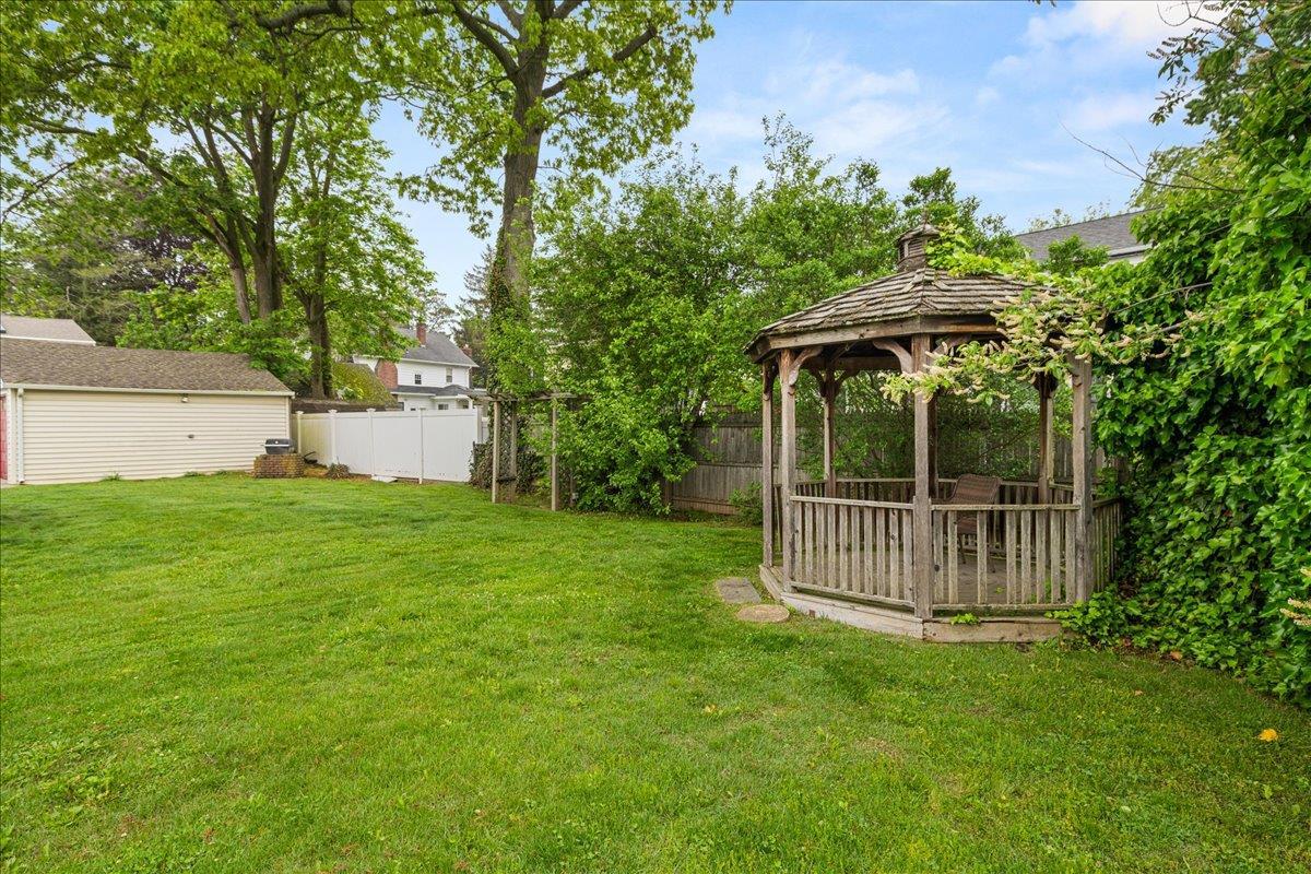 Single Family De Mott  Nassau County, NY 11510, MLS-864613-24