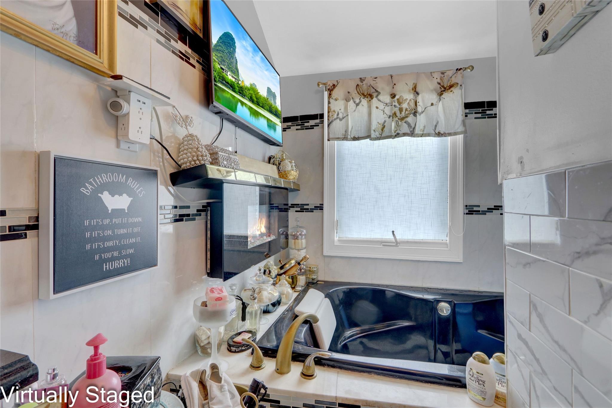 Single Family Crystal  Nassau County, NY 11003, MLS-864622-17