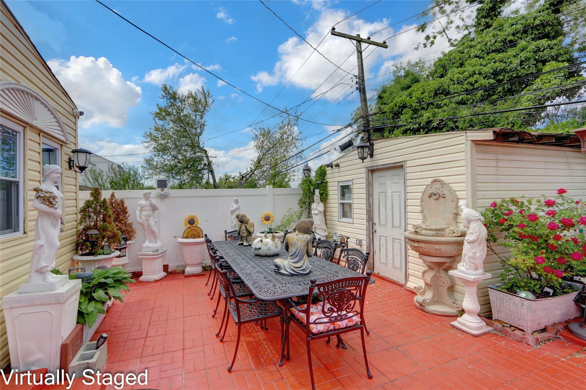 Single Family Crystal  Nassau County, NY 11003, MLS-864622-27