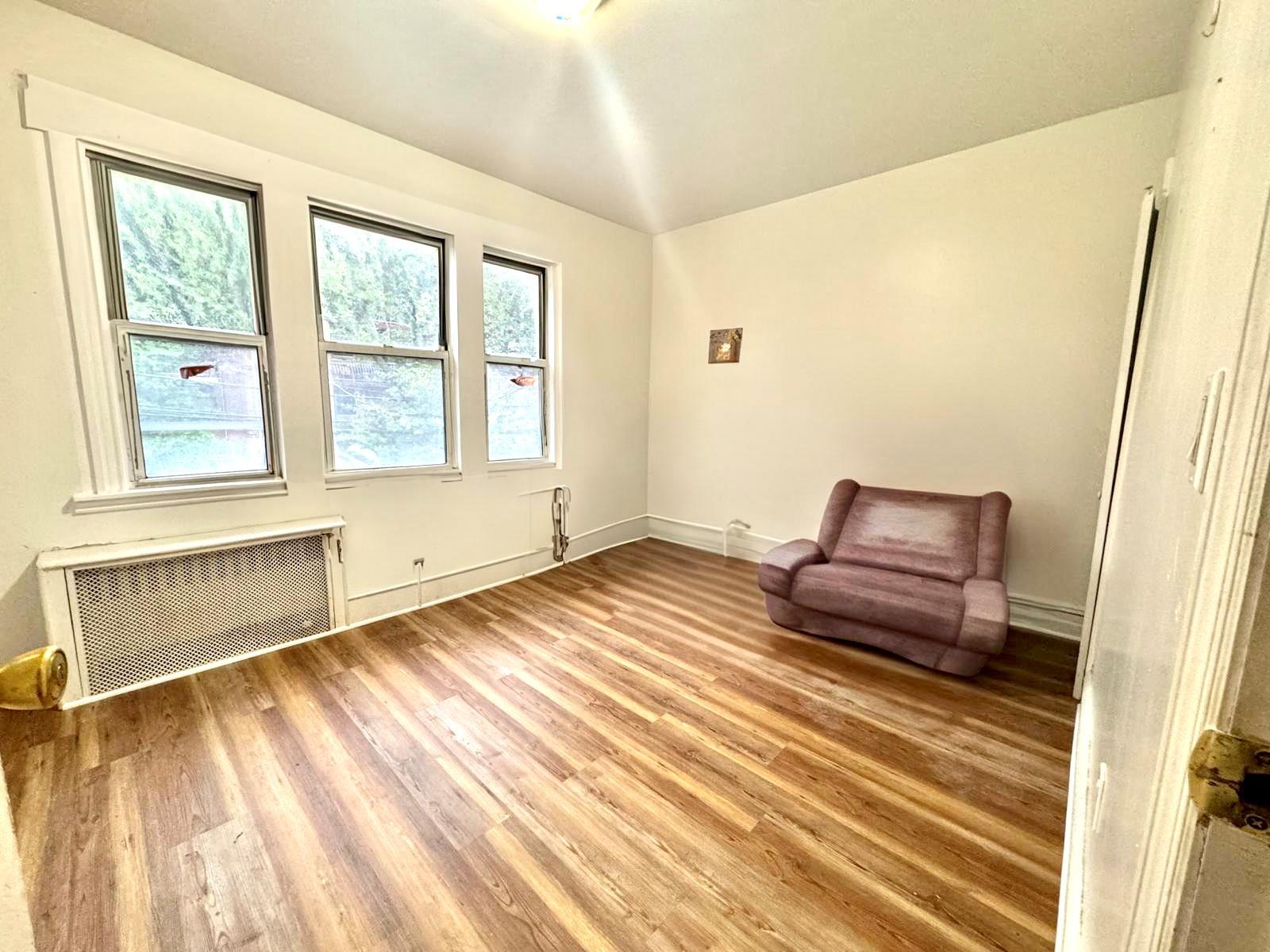 Single Family Simonson Street  Queens, NY 11373, MLS-864633-4