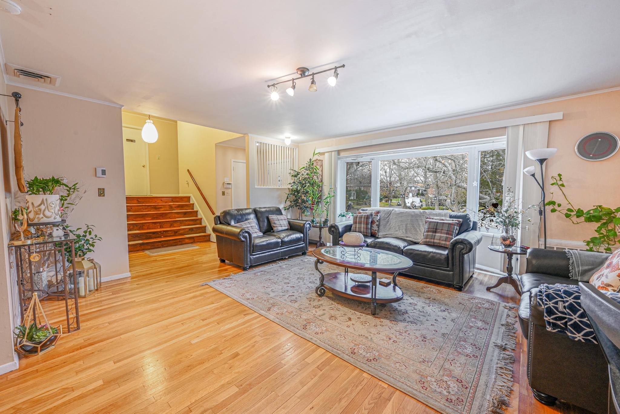 Single Family Birch  Nassau County, NY 11040, MLS-864646-5