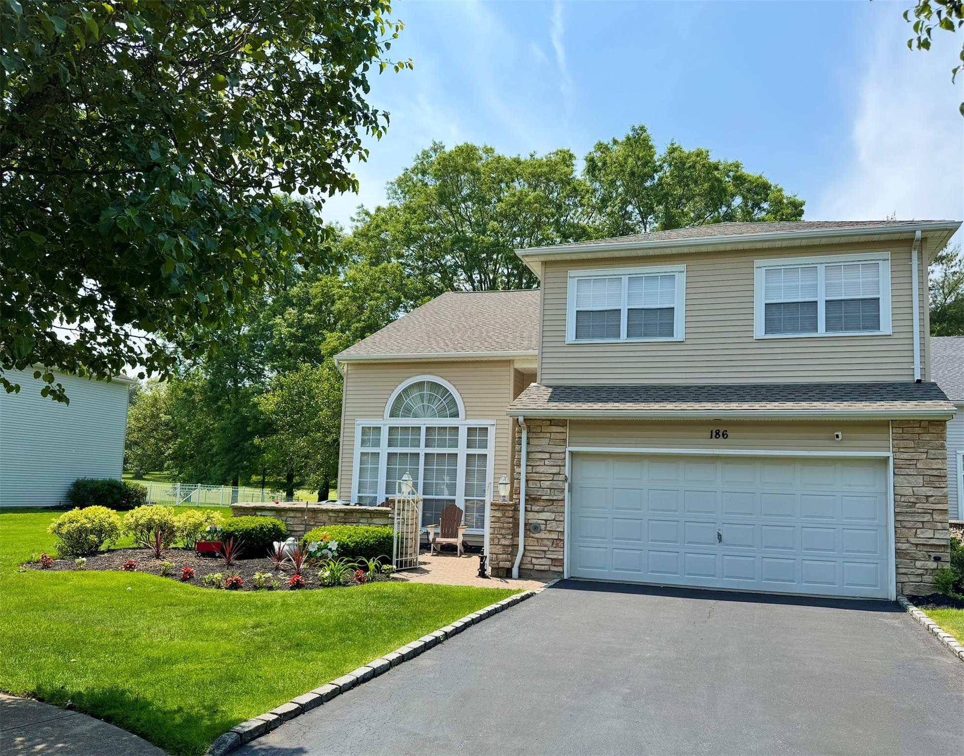 Single Family Windwatch  Suffolk County, NY 11788, MLS-864656-36