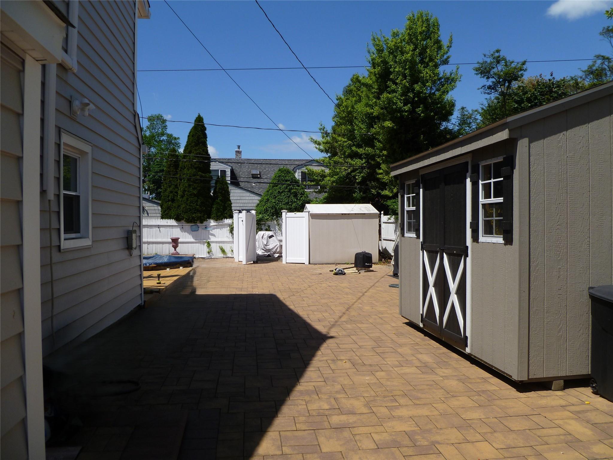 Single Family Crabtree  Nassau County, NY 11756, MLS-864658-21
