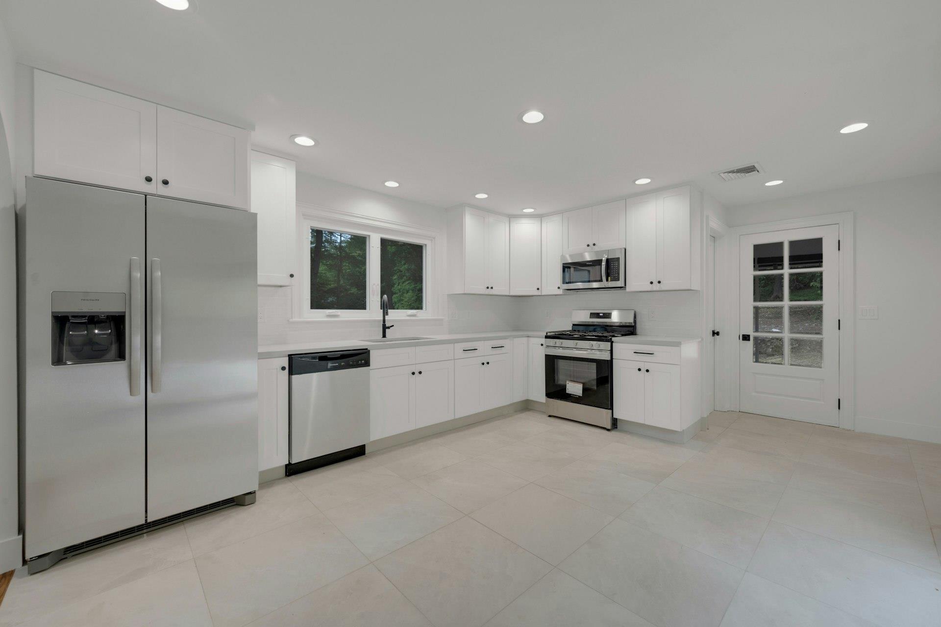 Single Family Glenside  Westchester County, NY 10514, MLS-864676-15