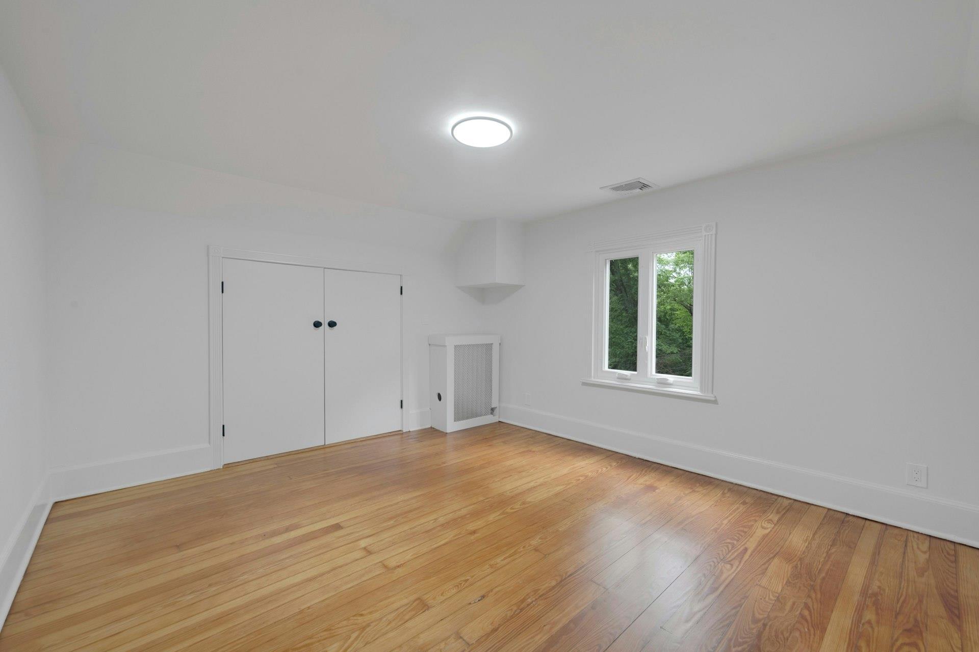 Single Family Glenside  Westchester County, NY 10514, MLS-864676-23
