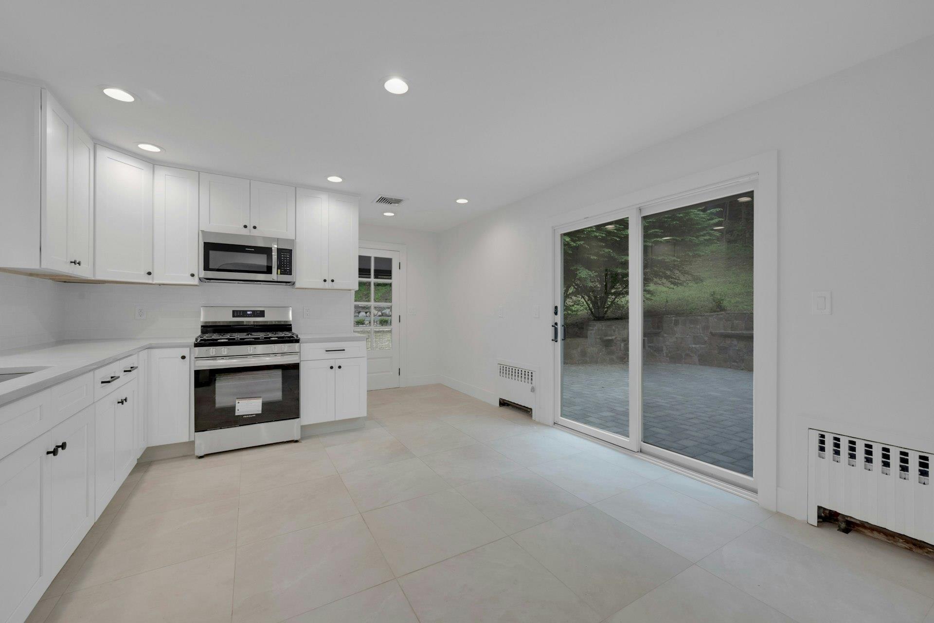 Single Family Glenside  Westchester County, NY 10514, MLS-864676-7