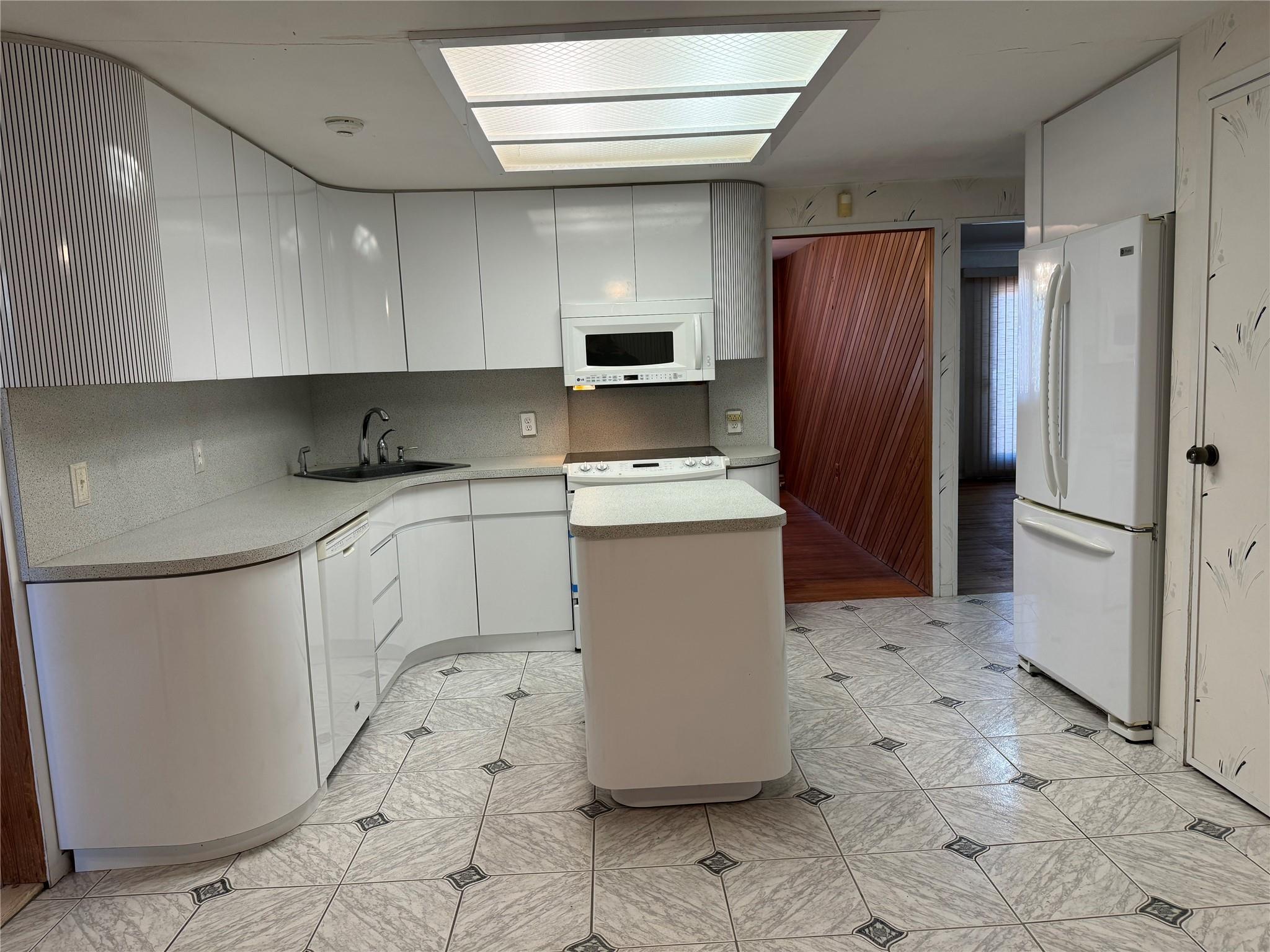 Single Family John  Suffolk County, NY 11776, MLS-864678-8