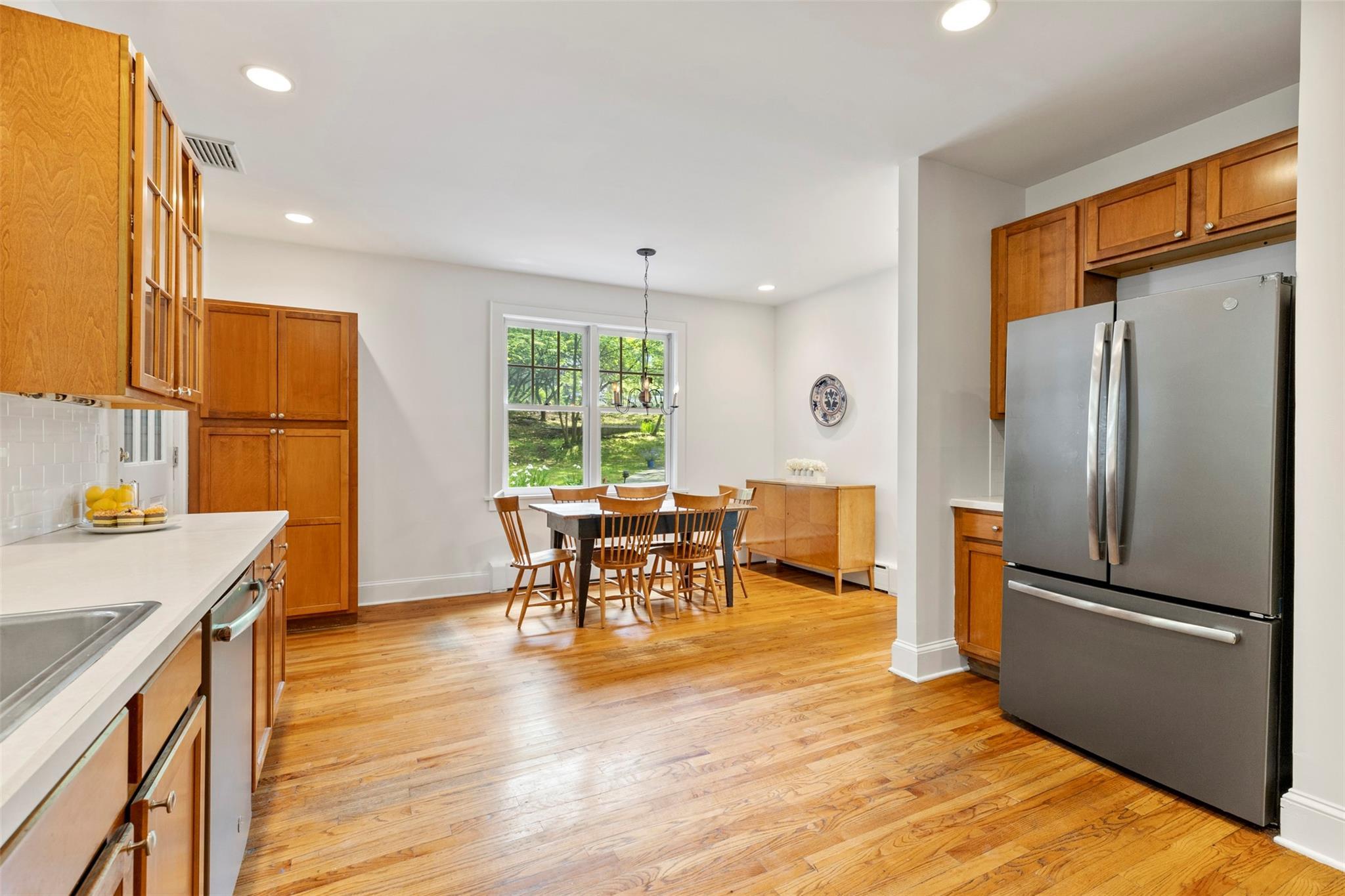 Single Family Ravine  Westchester County, NY 10706, MLS-864686-16