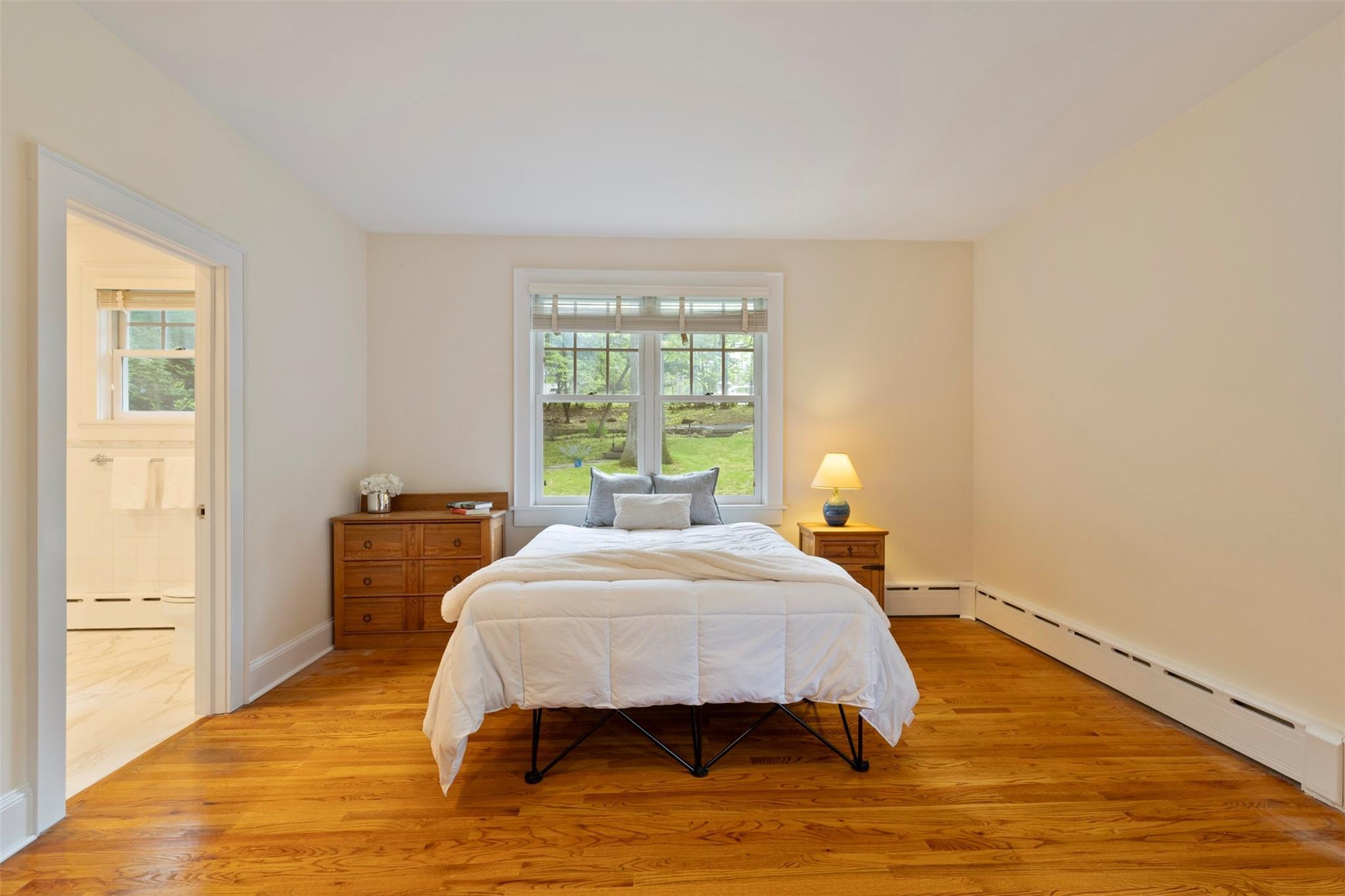 Single Family Ravine  Westchester County, NY 10706, MLS-864686-23