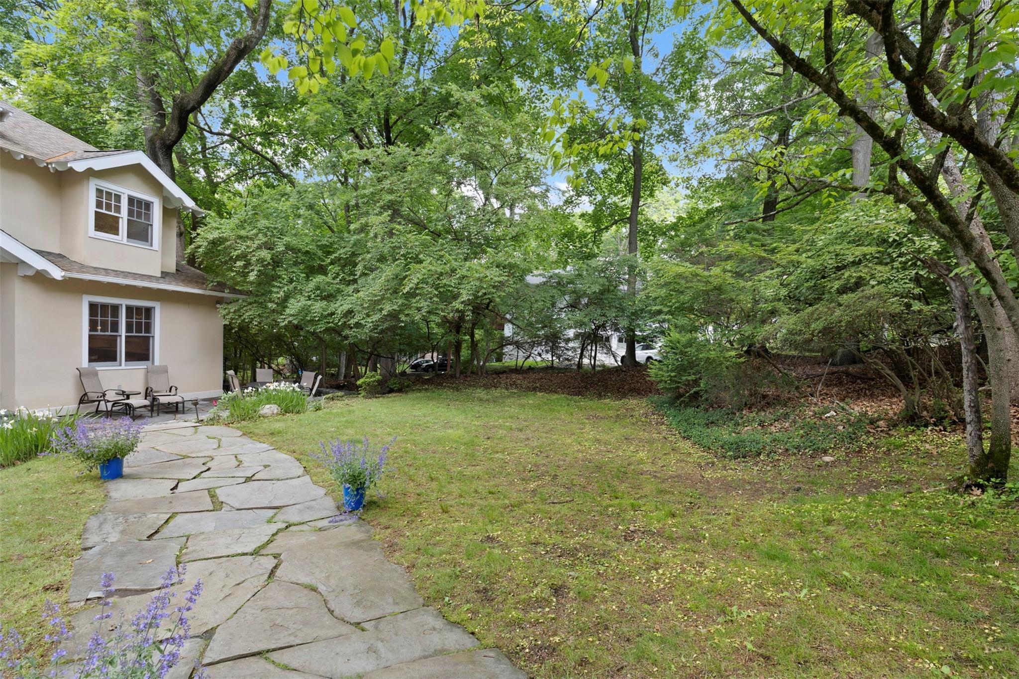 Single Family Ravine  Westchester County, NY 10706, MLS-864686-39