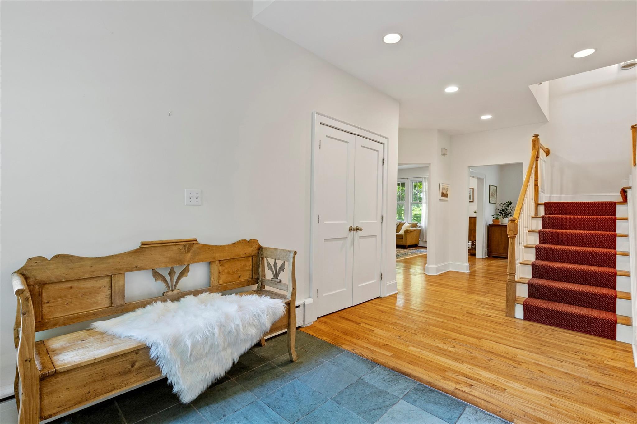 Single Family Ravine  Westchester County, NY 10706, MLS-864686-4