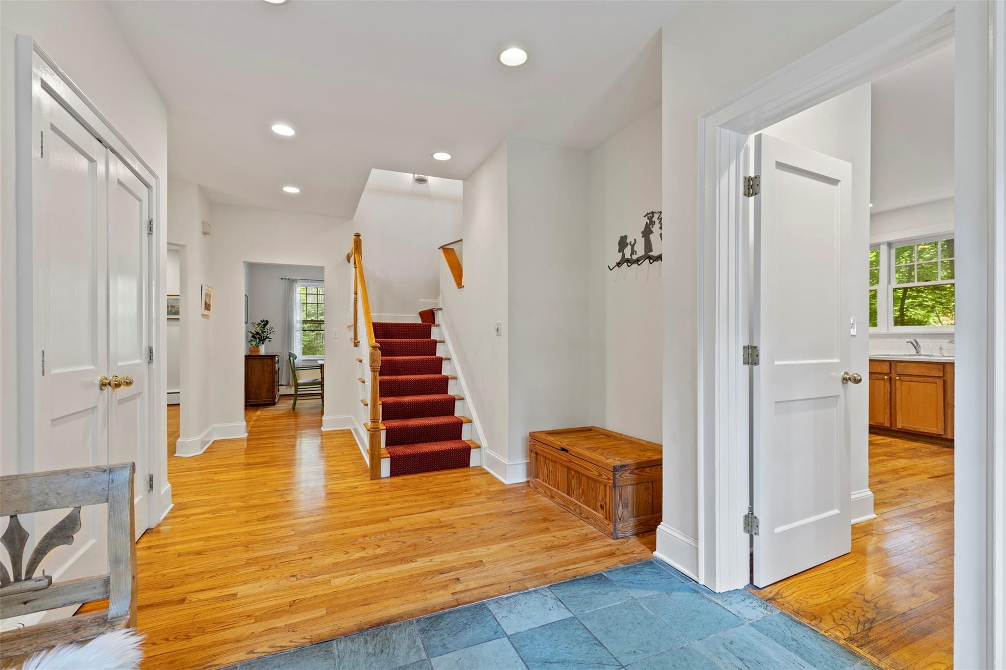Single Family Ravine  Westchester County, NY 10706, MLS-864686-5