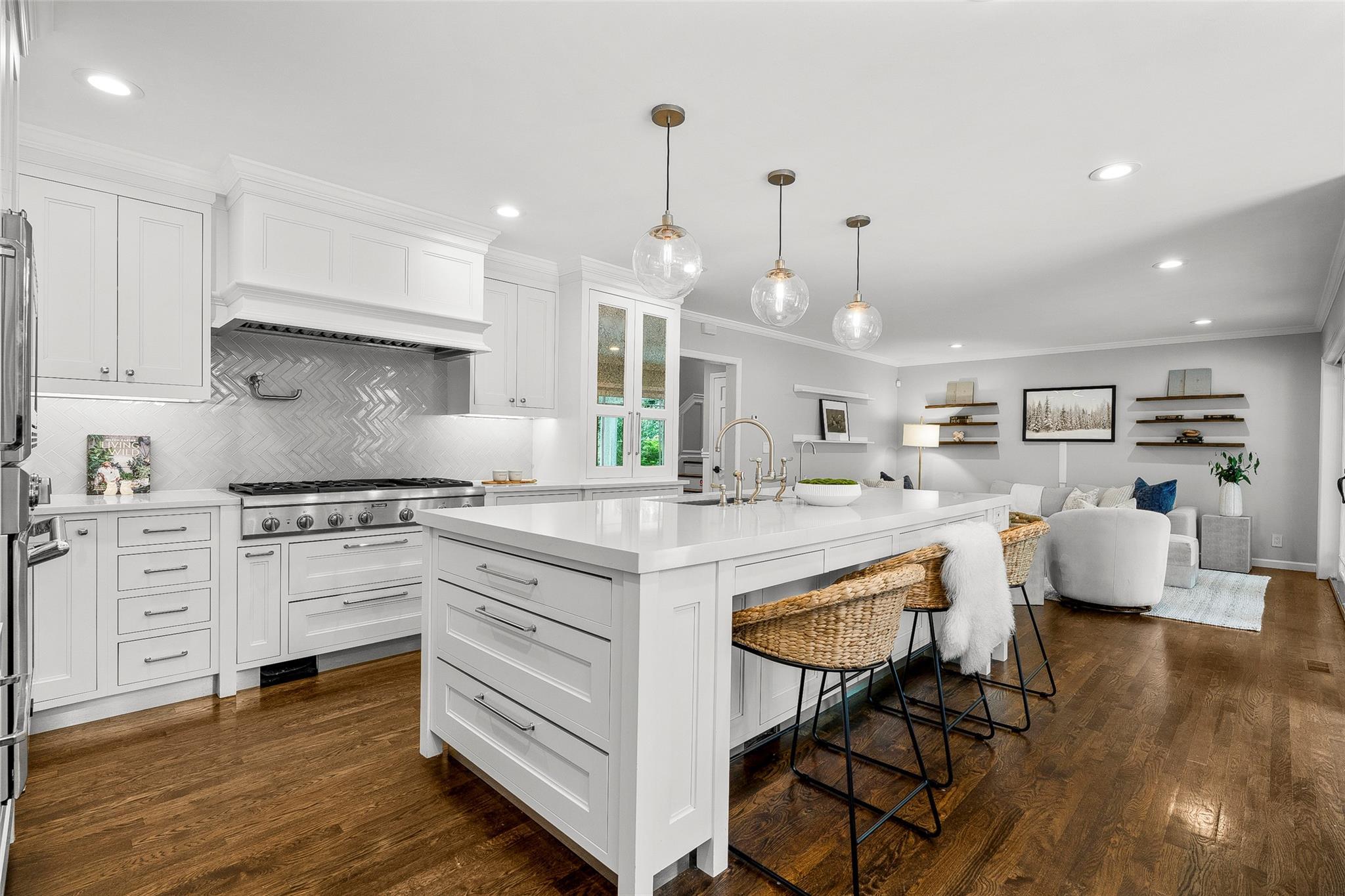 Single Family Greenhaven  Westchester County, NY 10580, MLS-864688-12